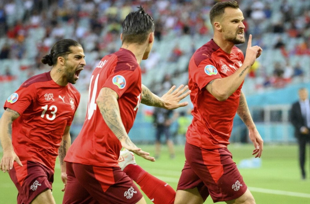  法甲单轮诞生四帽子戏法创纪录  